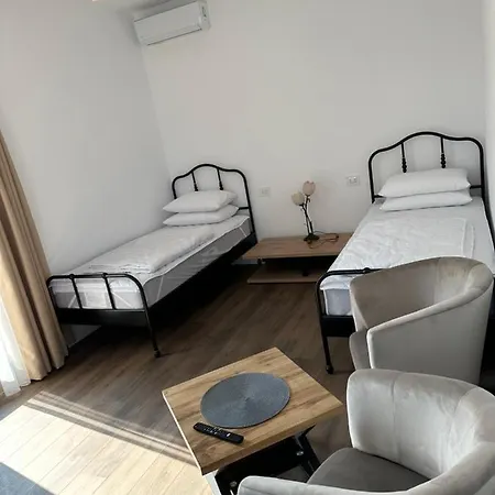 Hotel apartamentowy Forrest 3*