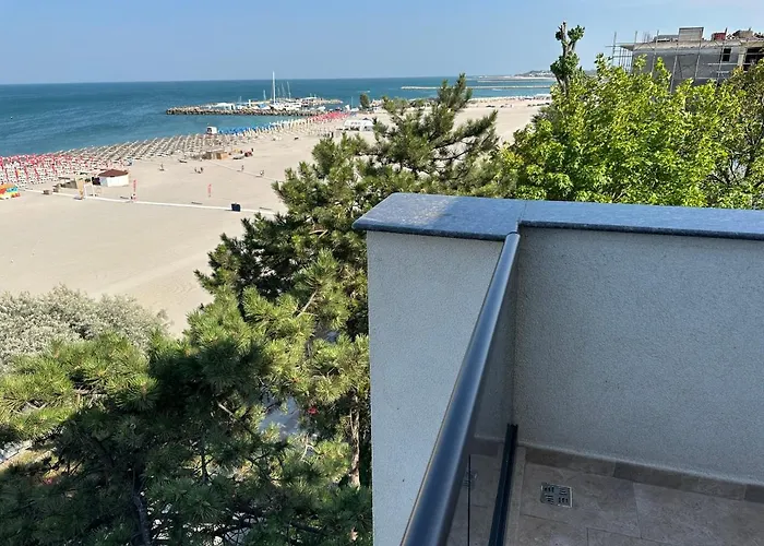 Forrest Hotel apartamentowy Eforie Nord