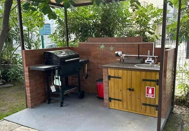 Forrest Hotel apartamentowy 3*