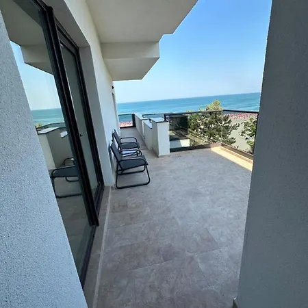 Aparthotel Forrest 3*